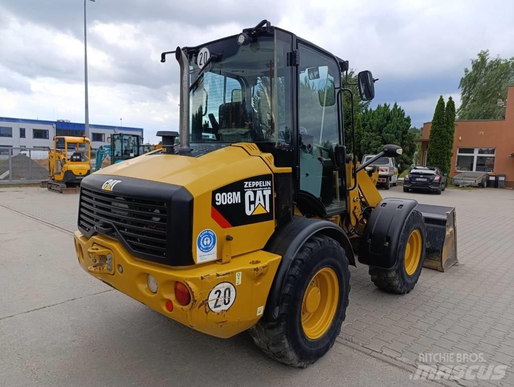 CAT 908M Tekerlekli yükleyiciler