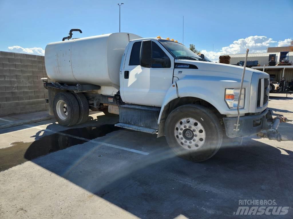 Ford F 650 Su tankerleri
