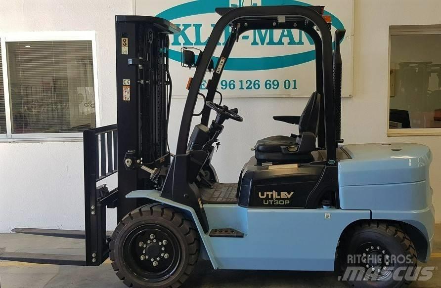 Utilev (5586) UT30P Dizel forkliftler