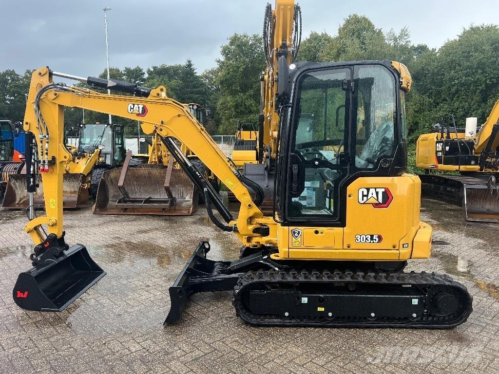 CAT 303.5 CR Mini ekskavatörler, 7 tona dek