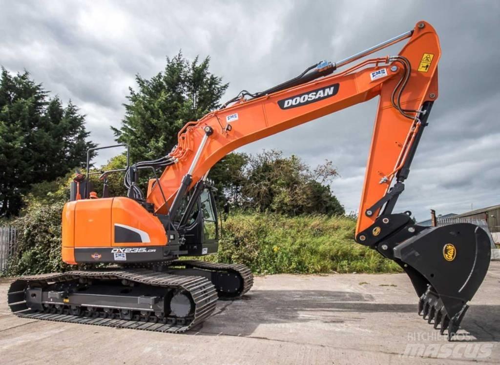 Doosan DX 235 LCR-5 Paletli ekskavatörler