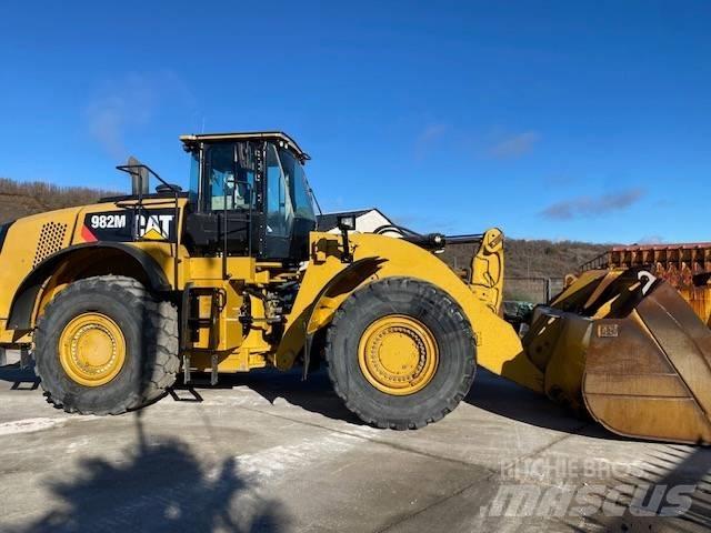 CAT 982 M Tekerlekli yükleyiciler