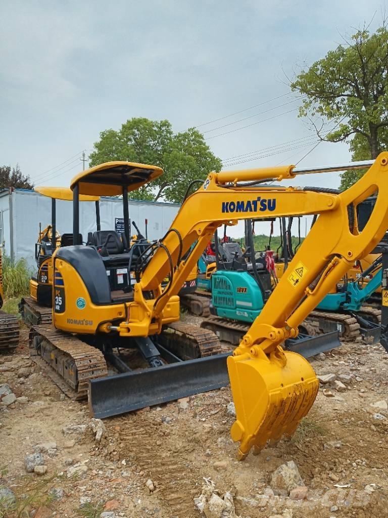 Komatsu PC 35 Paletli ekskavatörler