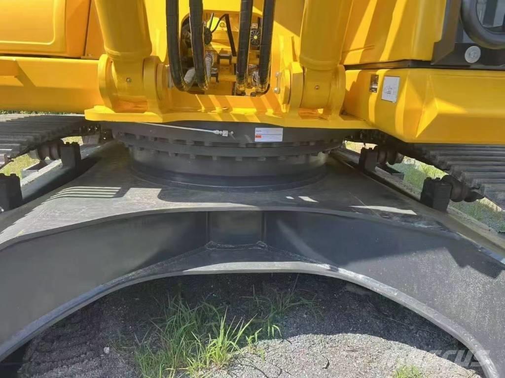 Komatsu 300-7 Paletli ekskavatörler