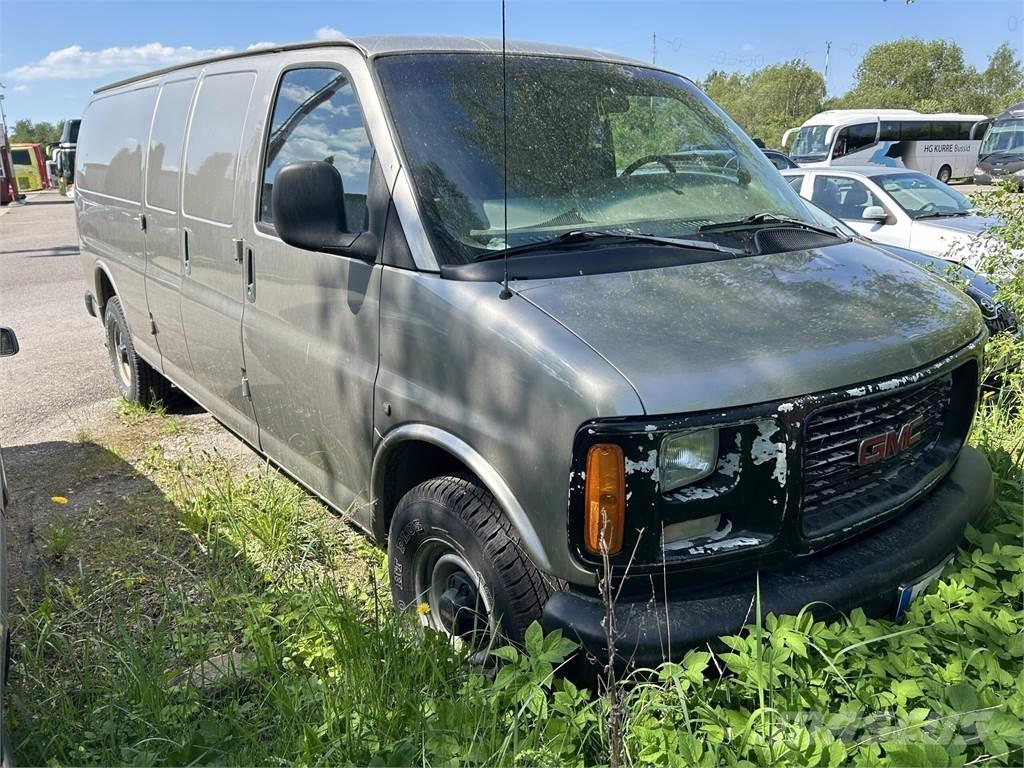 GMC SAVANA Panel vanlar