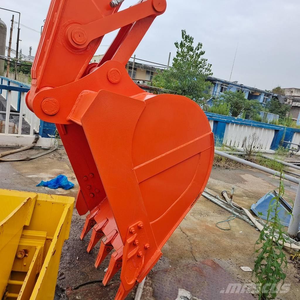 Doosan DX 225 Paletli ekskavatörler
