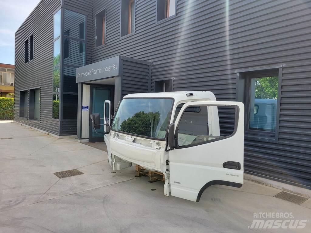 Mitsubishi Fuso "C" Kabinler