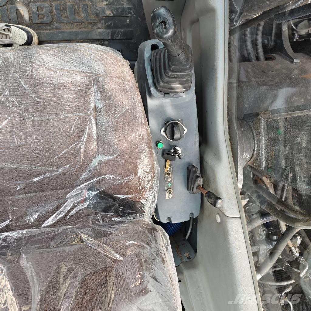 Hyundai R 150 W Lastik tekerli ekskavatörler