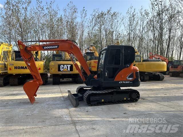 Doosan DX 60 Mini ekskavatörler, 7 tona dek