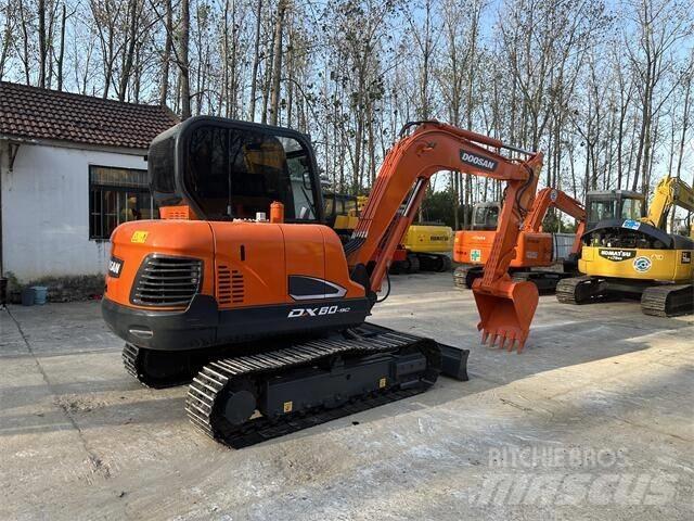 Doosan DX 60 Mini ekskavatörler, 7 tona dek