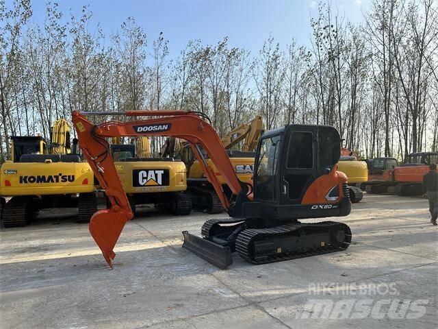 Doosan DX 60 Mini ekskavatörler, 7 tona dek