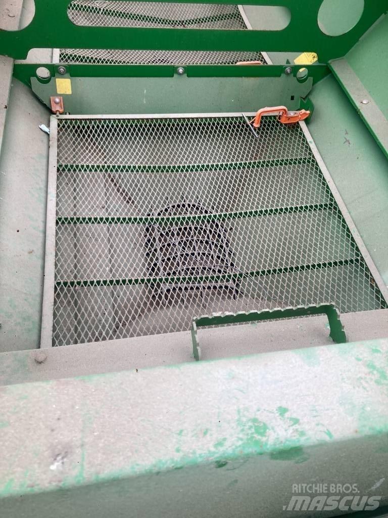 Amazone ZA-M 3000 Mineral gübre dagiticilar