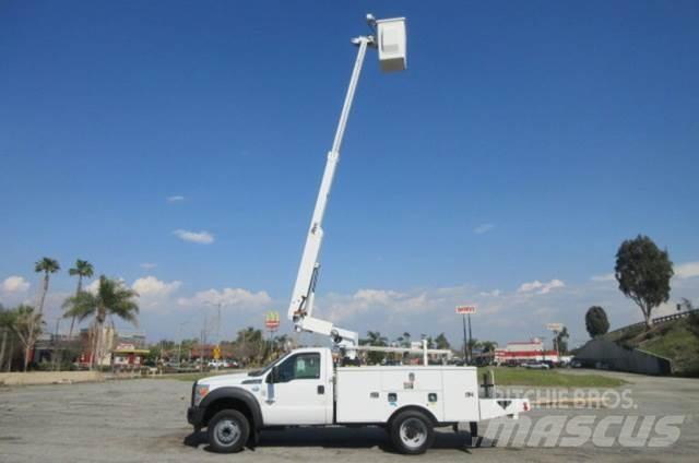 Ford F450 Araç üstü platformlar