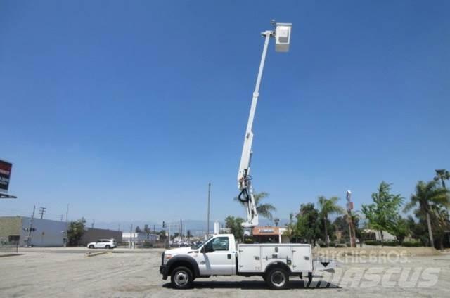 Ford F450 Araç üstü platformlar