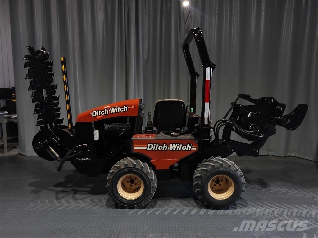 Ditch Witch 420SX Kanal kazma makinasi