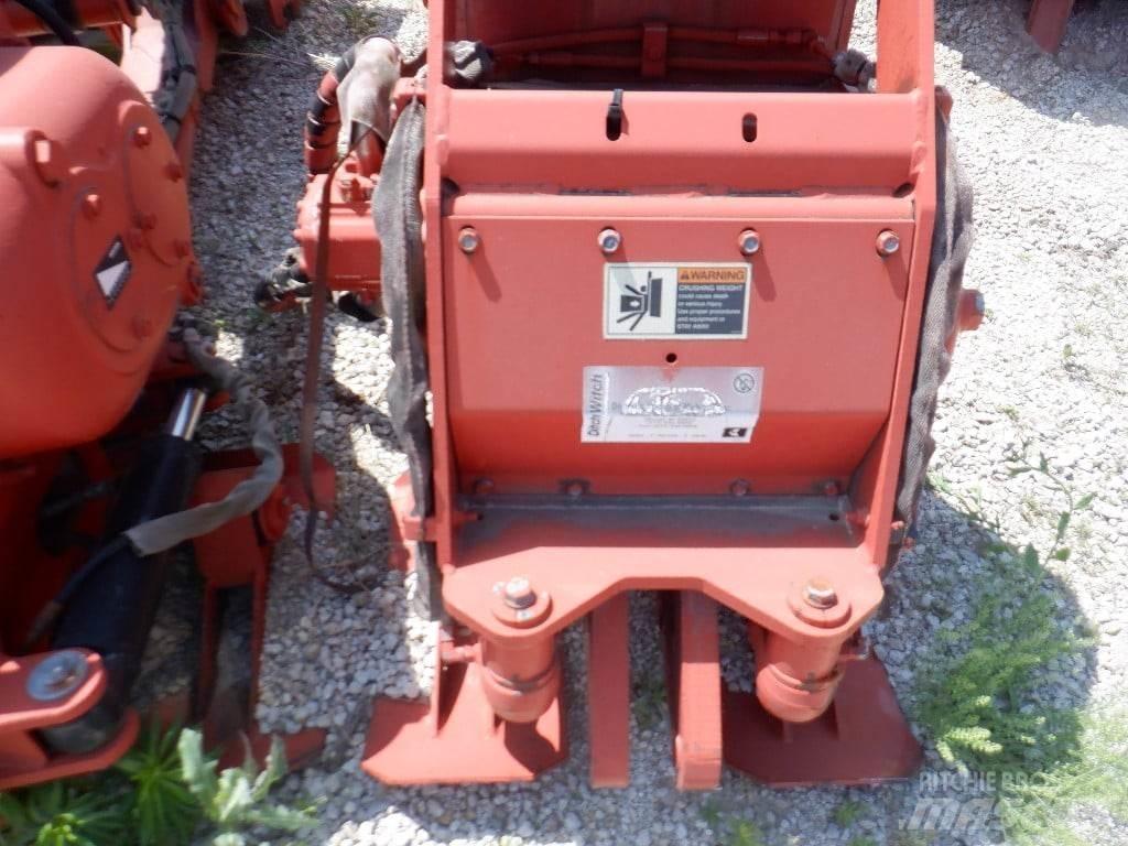 Ditch Witch M530 Biçaklar