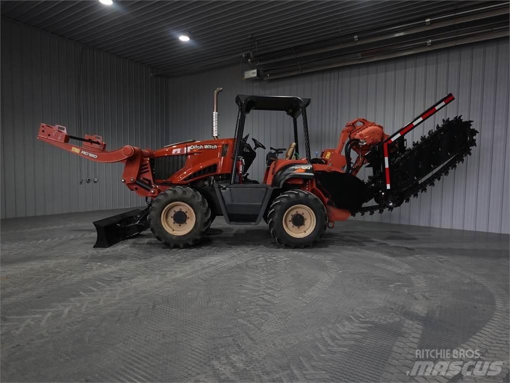 Ditch Witch RT120 Kanal kazma makinasi