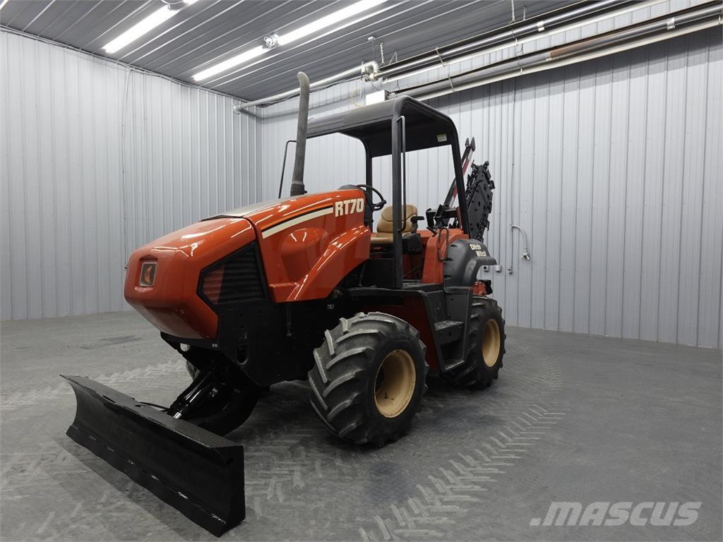 Ditch Witch RT70M Kanal kazma makinasi