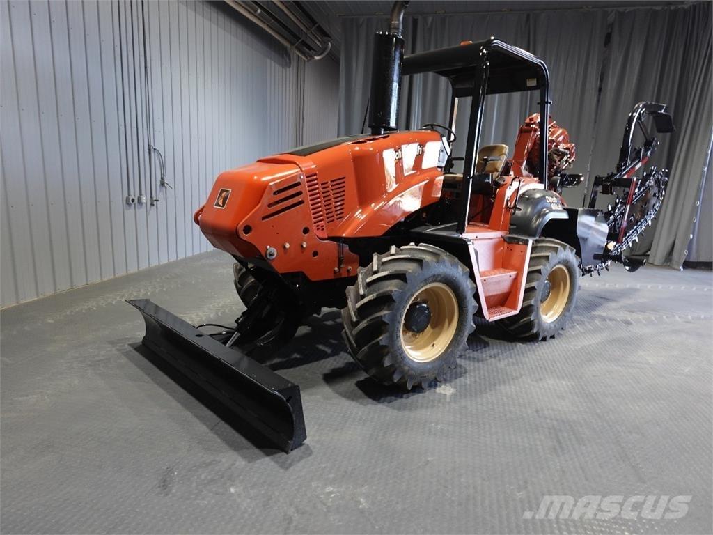 Ditch Witch RT95 Kanal kazma makinasi