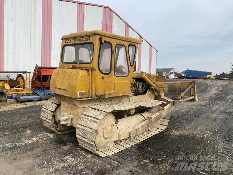 CAT D4D Paletli dozerler