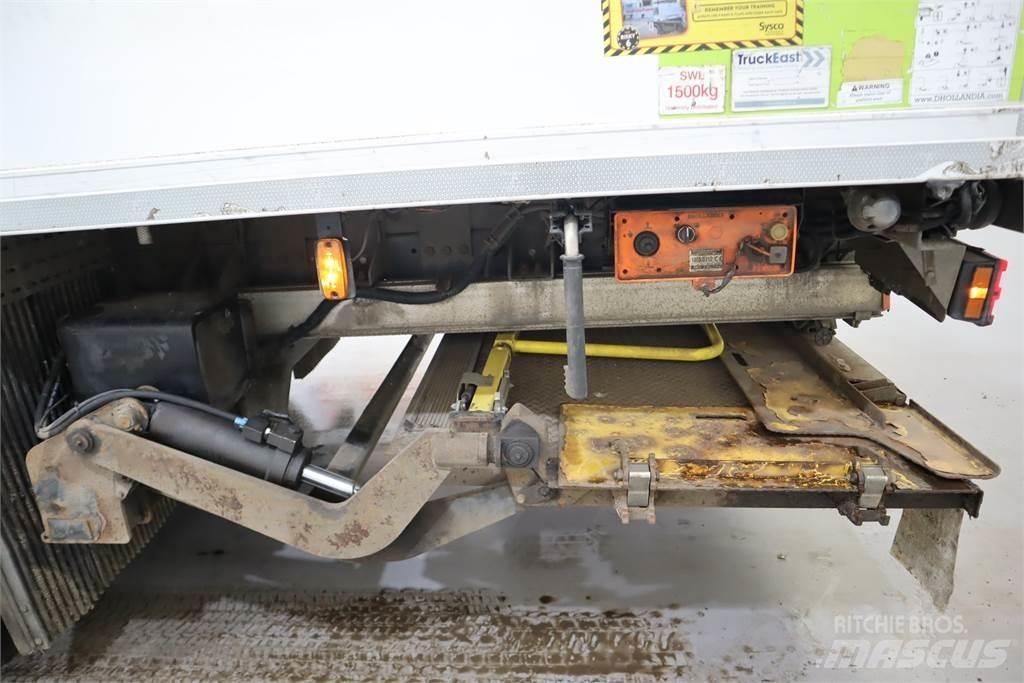 Mercedes-Benz AXOR 1824 Soğutuculu konteynerler