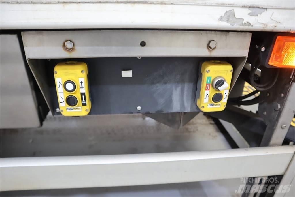 Scania P250 Soğutuculu konteynerler
