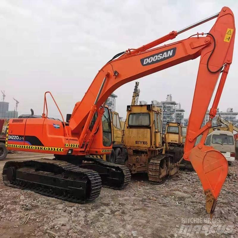 Doosan DH 220 Paletli ekskavatörler