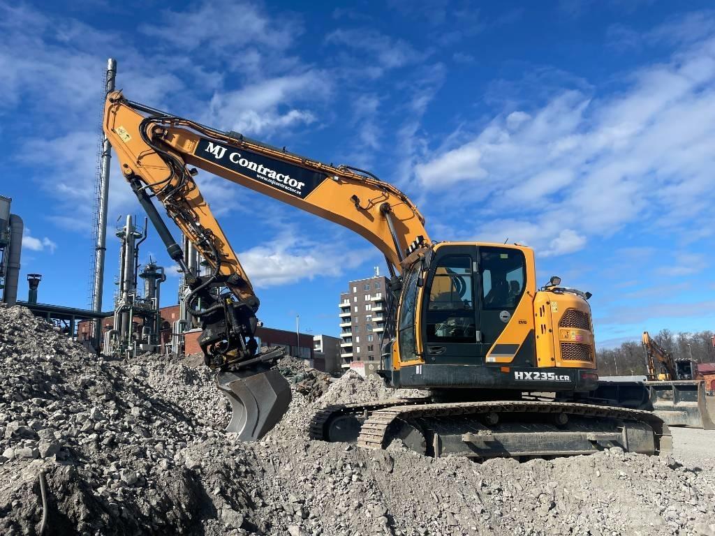 Hyundai HX235 Paletli ekskavatörler