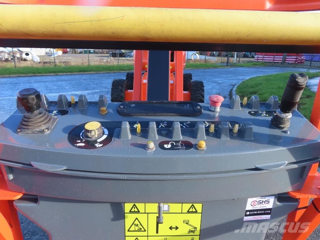 JLG 660 SJ Teleskopik personel platformları