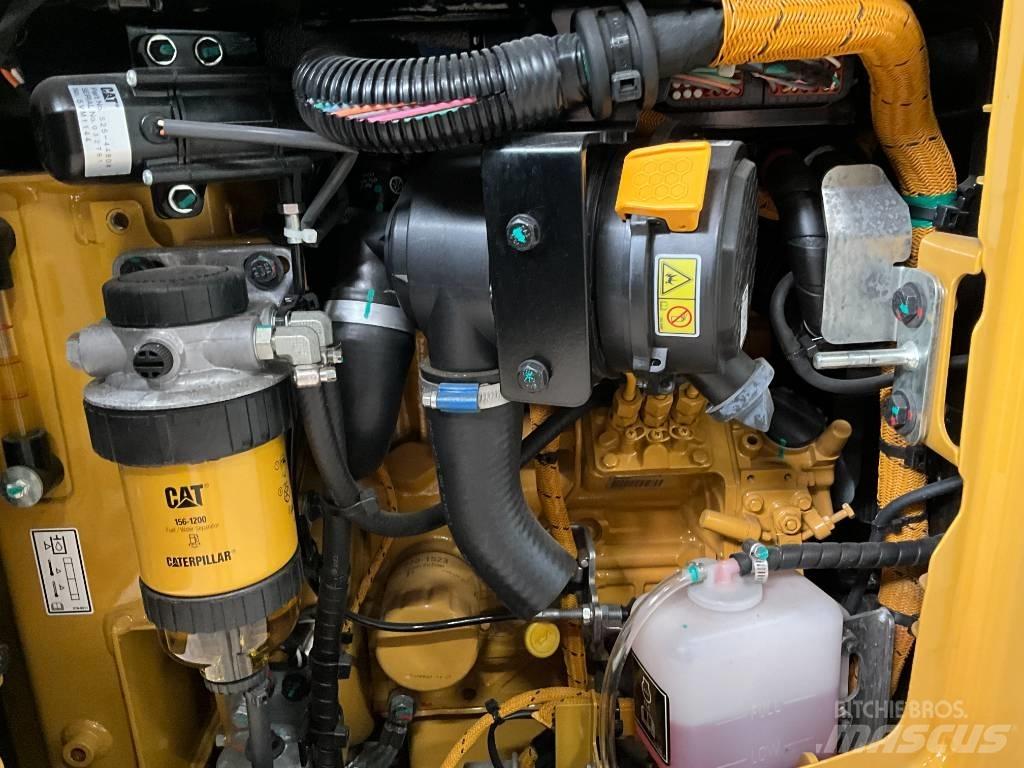 CAT 301.8 UNUSED Mini ekskavatörler, 7 tona dek