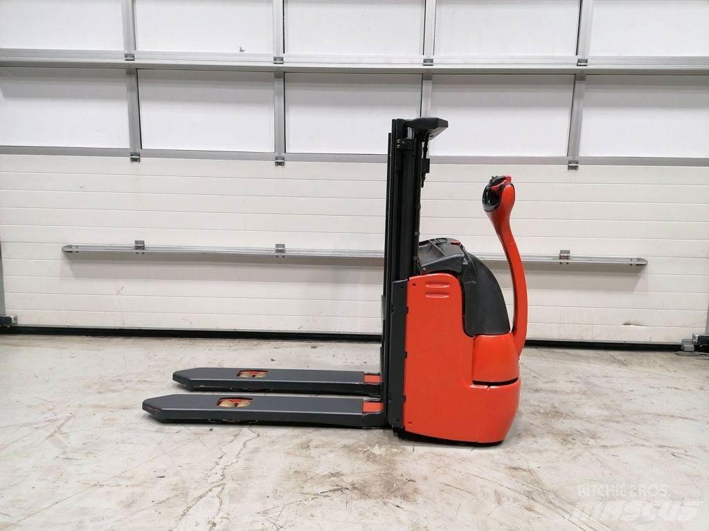 Linde L10 Yaya kumandali istif makinasi
