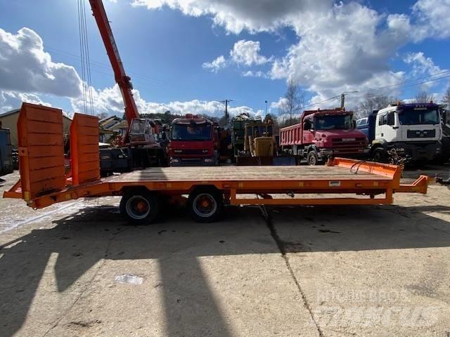 Pronar RC 2100 Low loader yari çekiciler