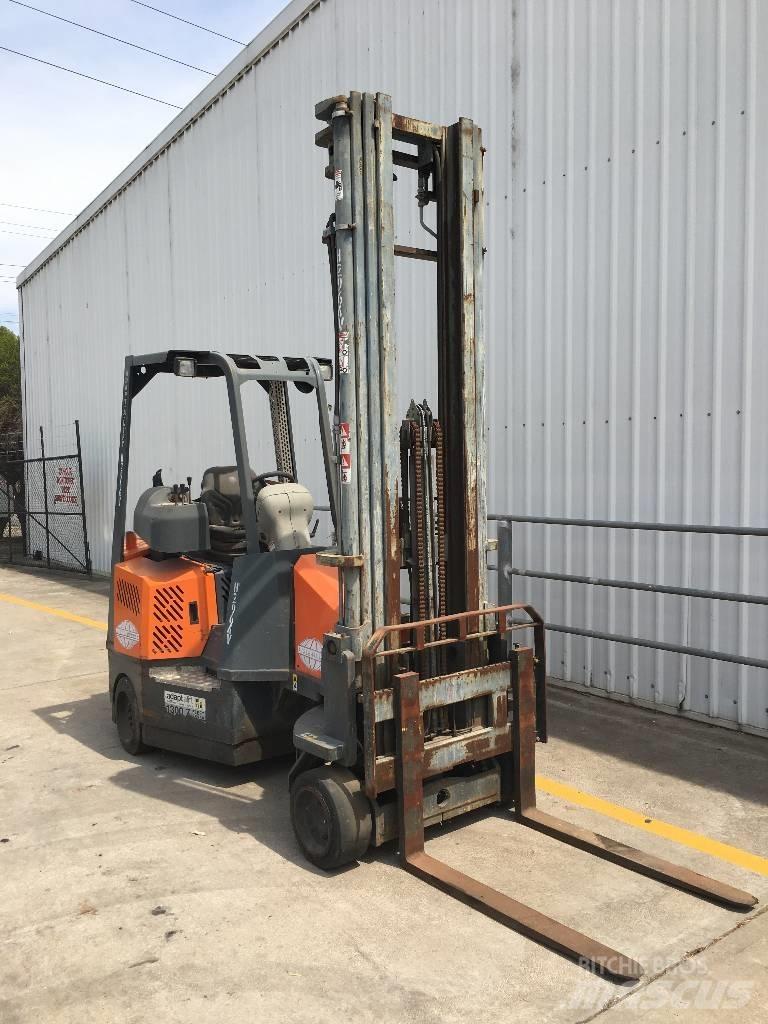 Aisle-Master 20S Dar koridor forklifti