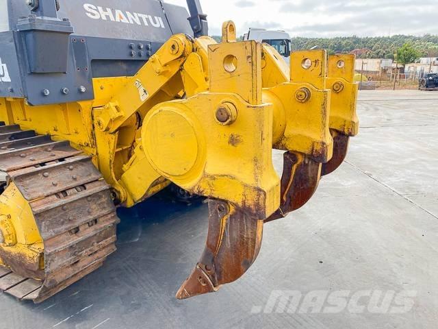 Shantui SD22W Paletli dozerler