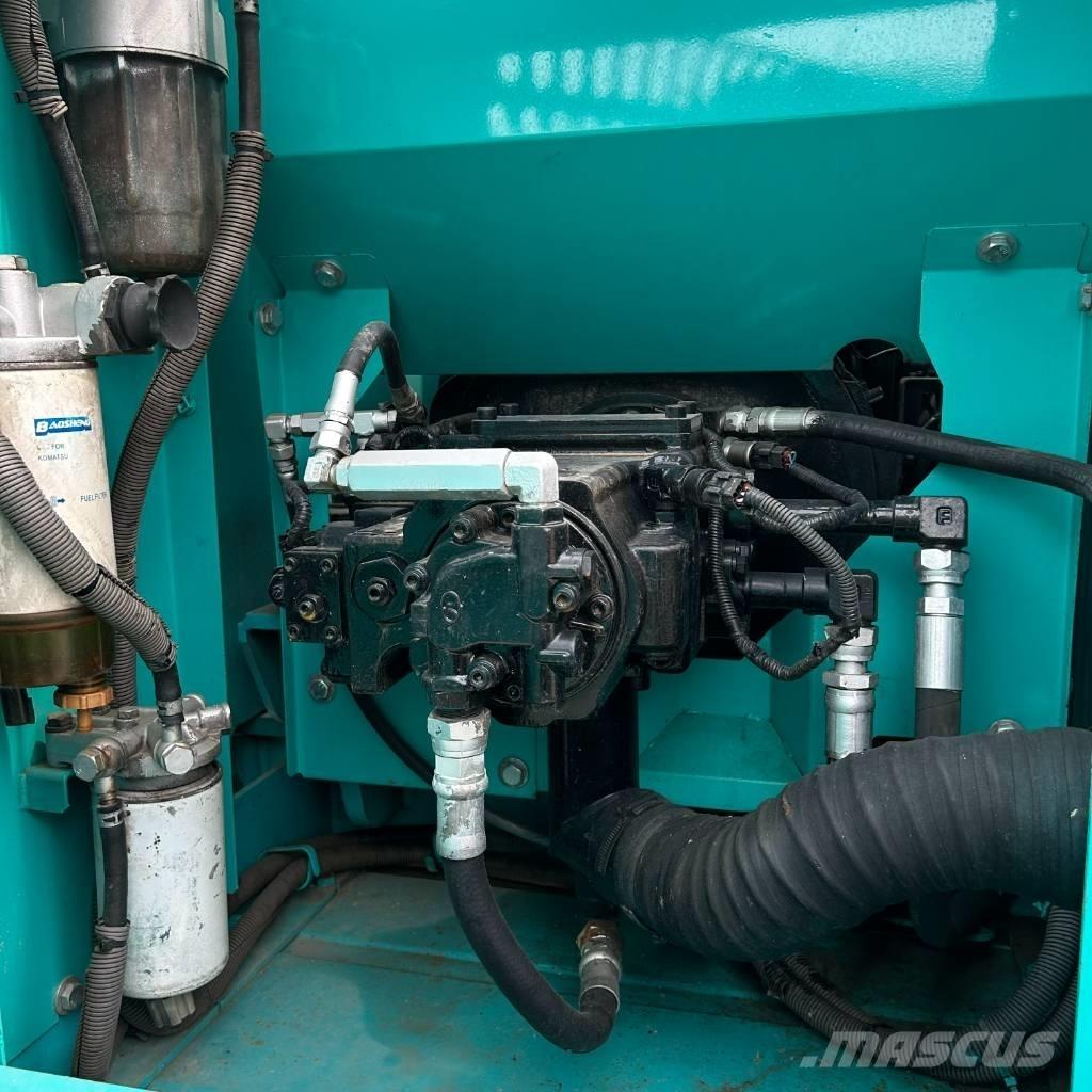 Kobelco 130 Paletli ekskavatörler