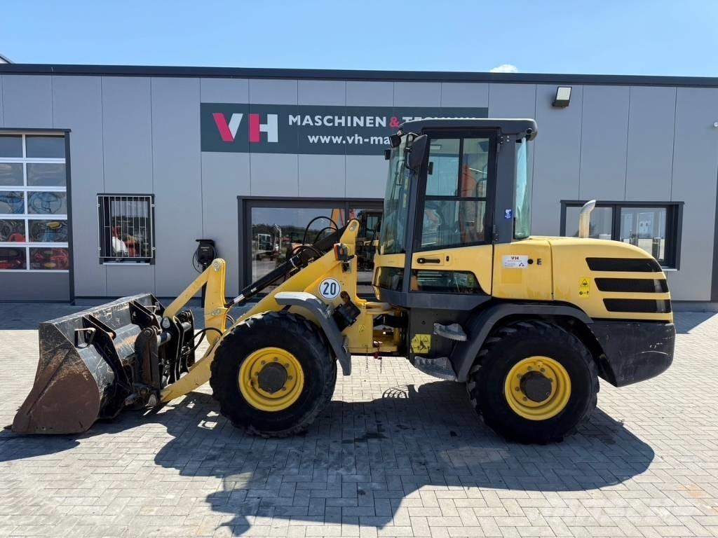 Yanmar V 80 Tekerlekli yükleyiciler