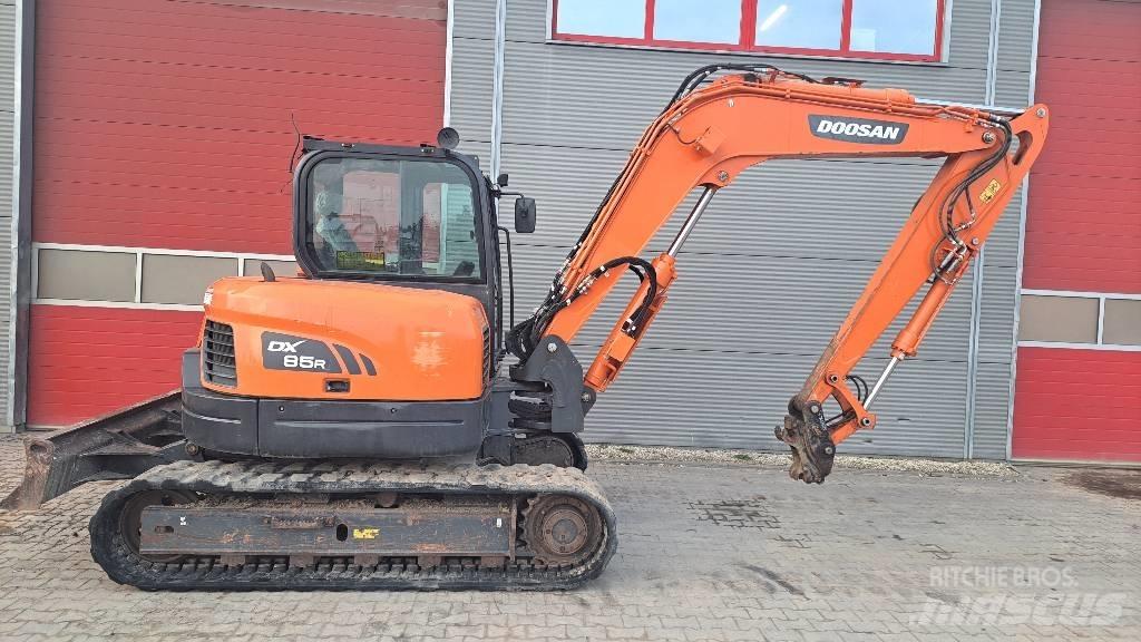Doosan DX 85 R-3 Midi ekskavatörler 7 - 12 t