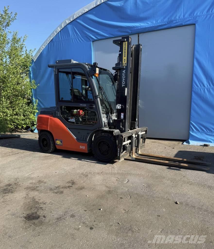 Toyota truck 8 FD40N Dizel forkliftler