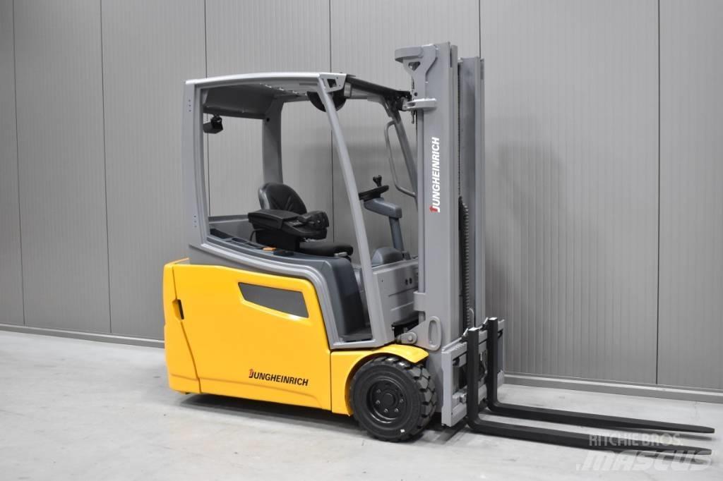 Jungheinrich EFG 220 Elektrikli forkliftler
