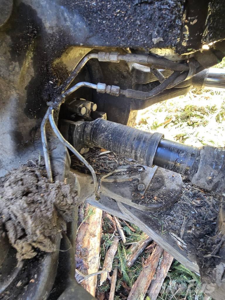 John Deere 1510G Tomruk yükleyici traktörler