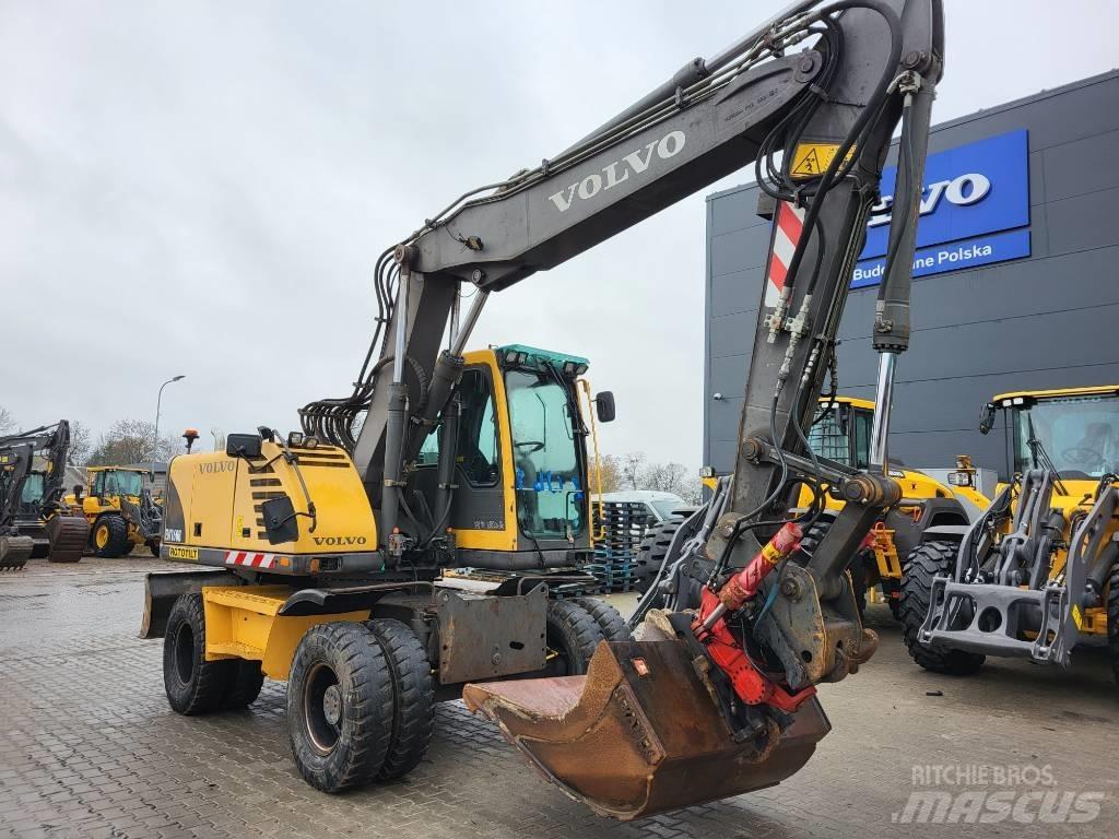 Volvo EW160B Lastik tekerli ekskavatörler