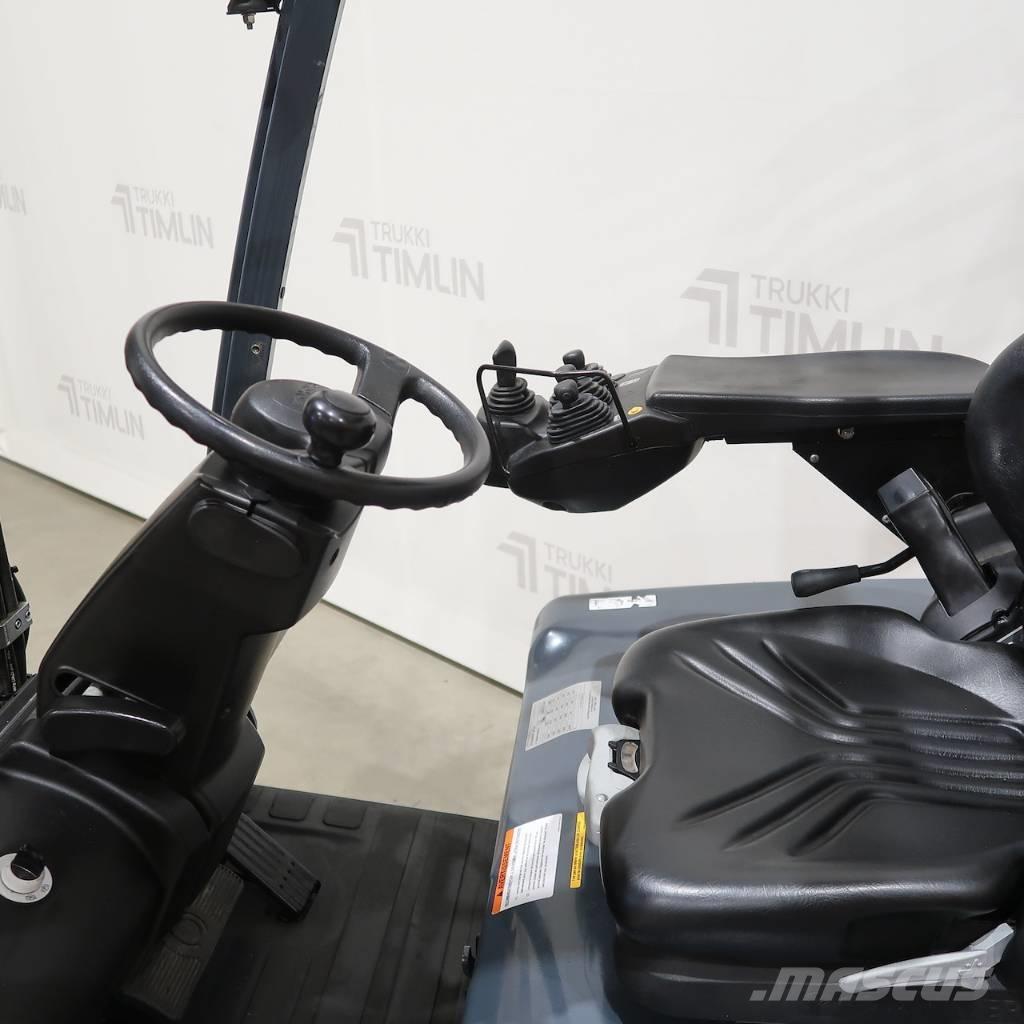 Toyota 8FBMT25 Elektrikli forkliftler