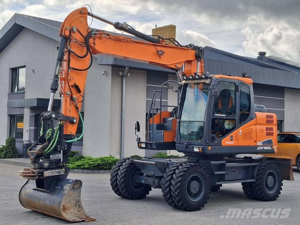 Doosan DX 165 W-5 Lastik tekerli ekskavatörler