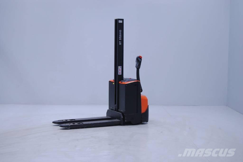 Toyota SWE080L Yaya kumandali istif makinasi