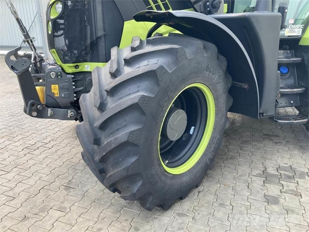 CLAAS Arion 660 Traktörler