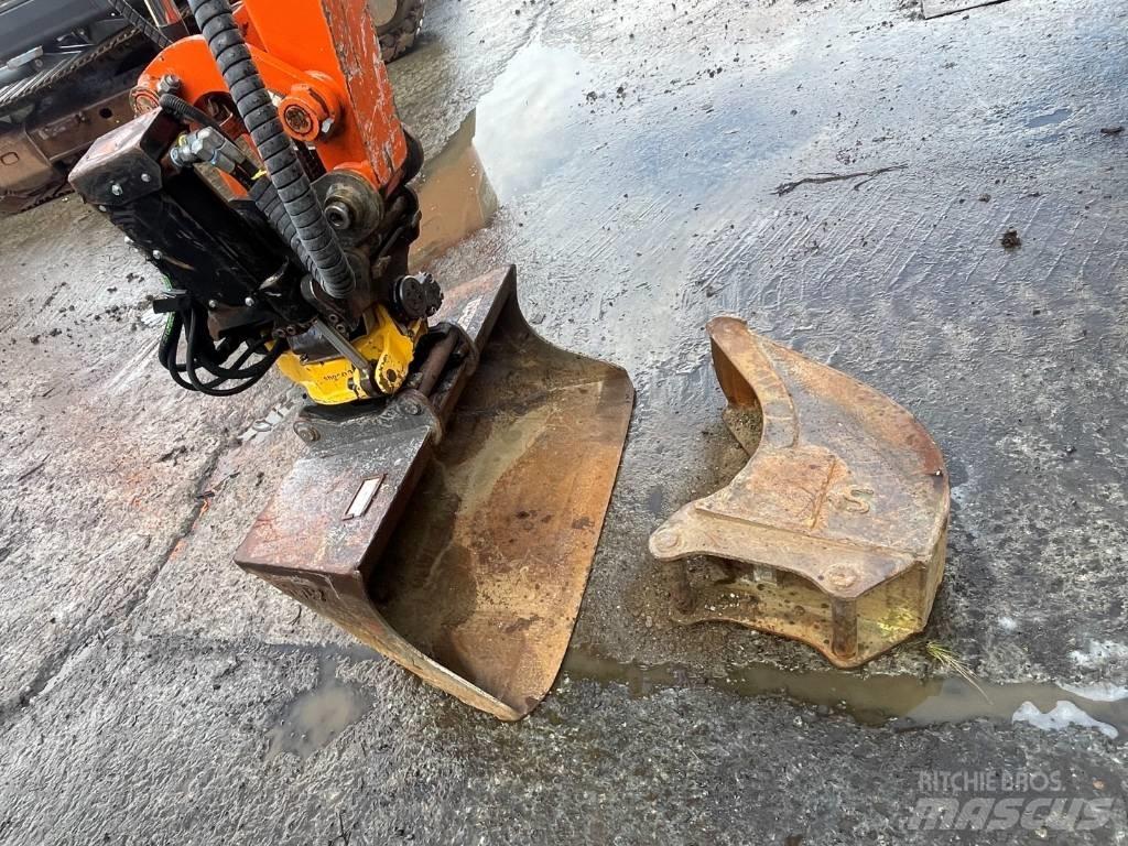 Hitachi ZX 38 U-5 A Mini ekskavatörler, 7 tona dek