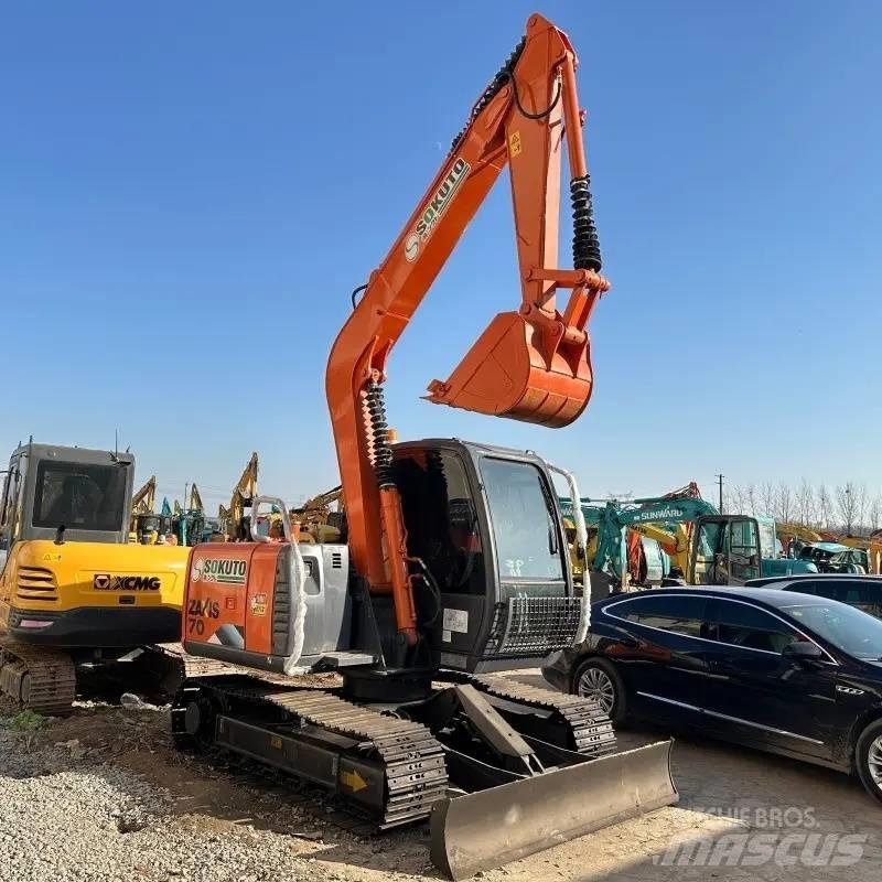 Hitachi ZX 70 Mini ekskavatörler, 7 tona dek