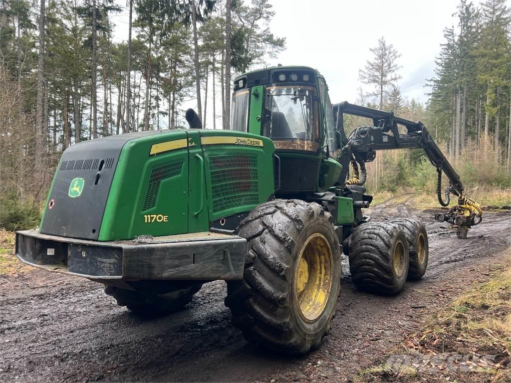 John Deere 1170E Diger