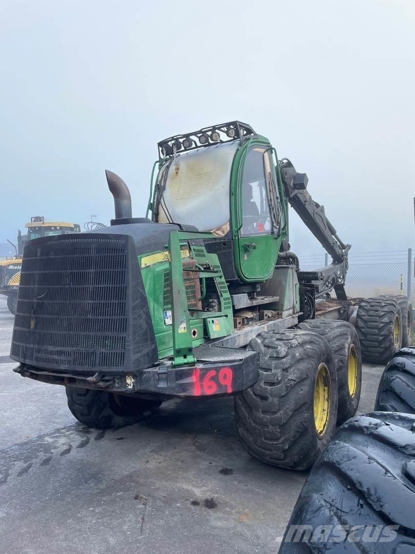 John Deere 1210E Tomruk yükleyici traktörler