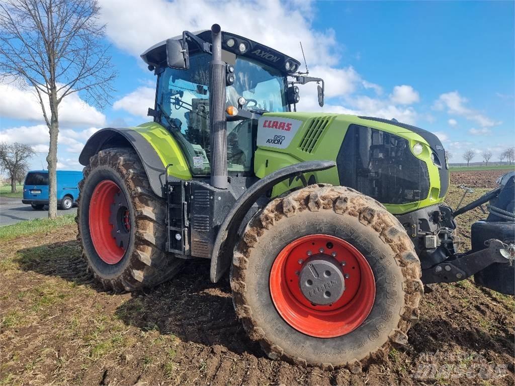 CLAAS Axion 850 Traktörler